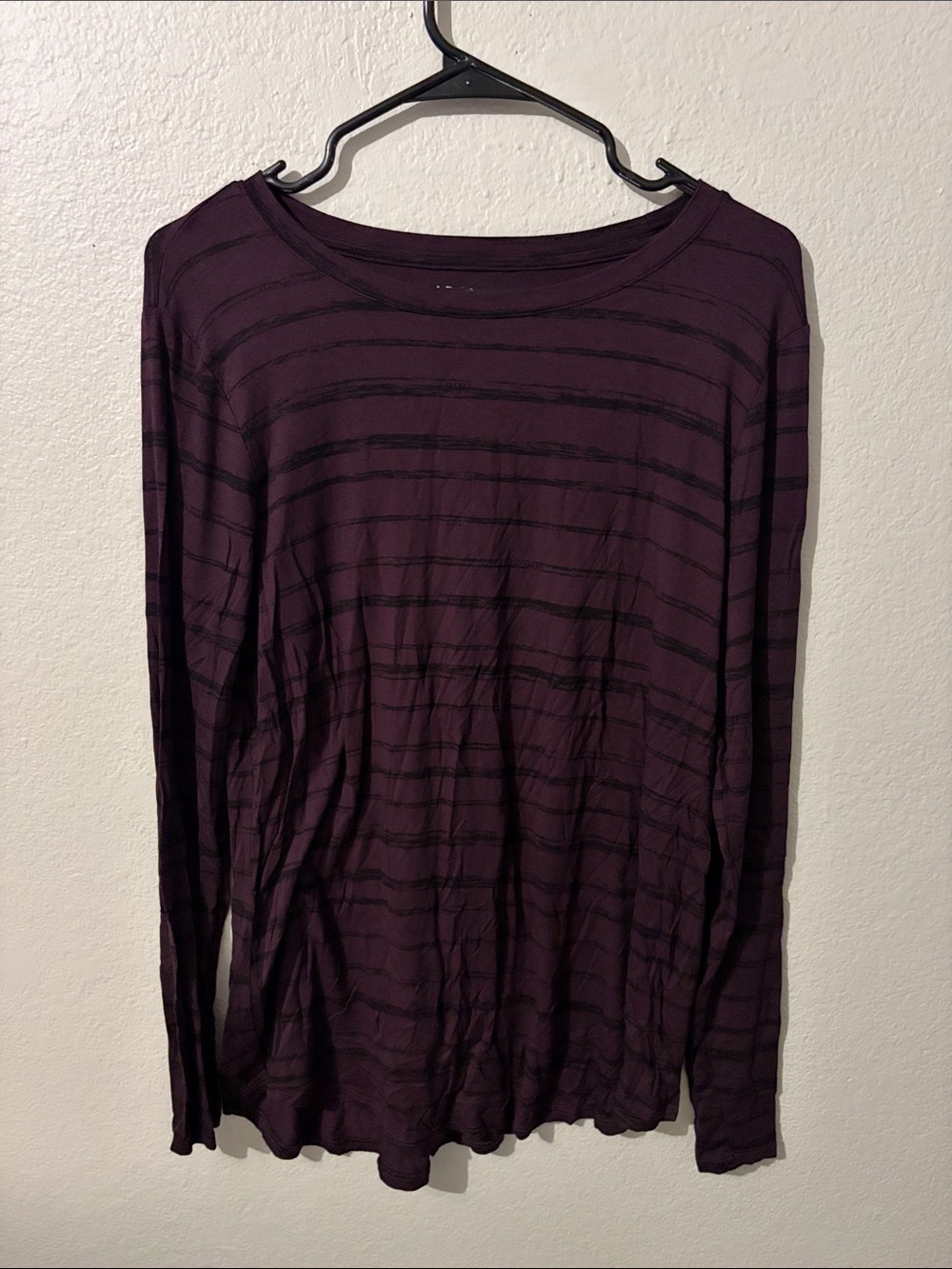 Apt. 9 Long Sleeve Crewneck Top in Dark Plum with Black Stripes Size Large